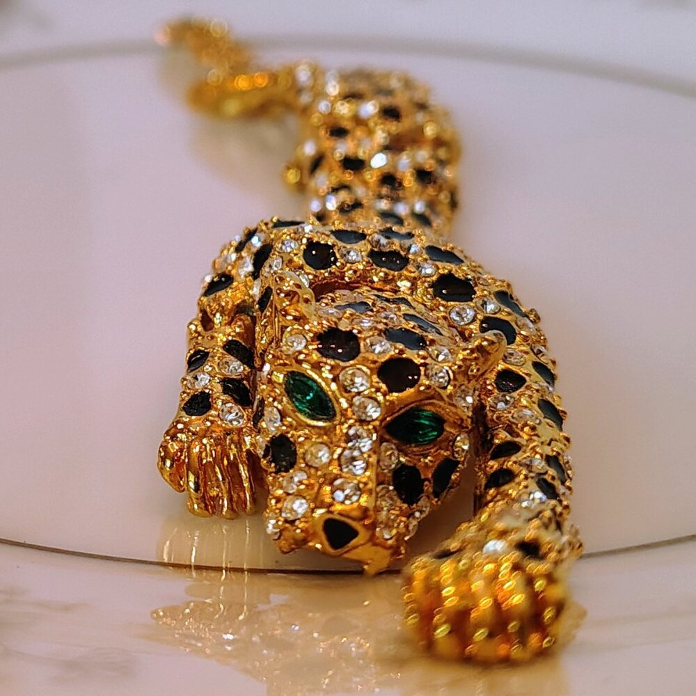 Vintage Articulated Leopard Crystal Enamel Shoulder Brooch Green Eyes